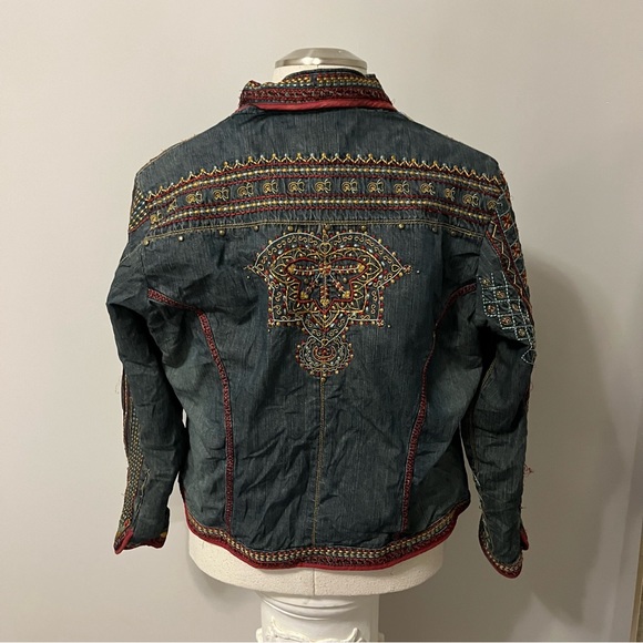 Chico Embroidered Jean Jacket. - Picture 6 of 7